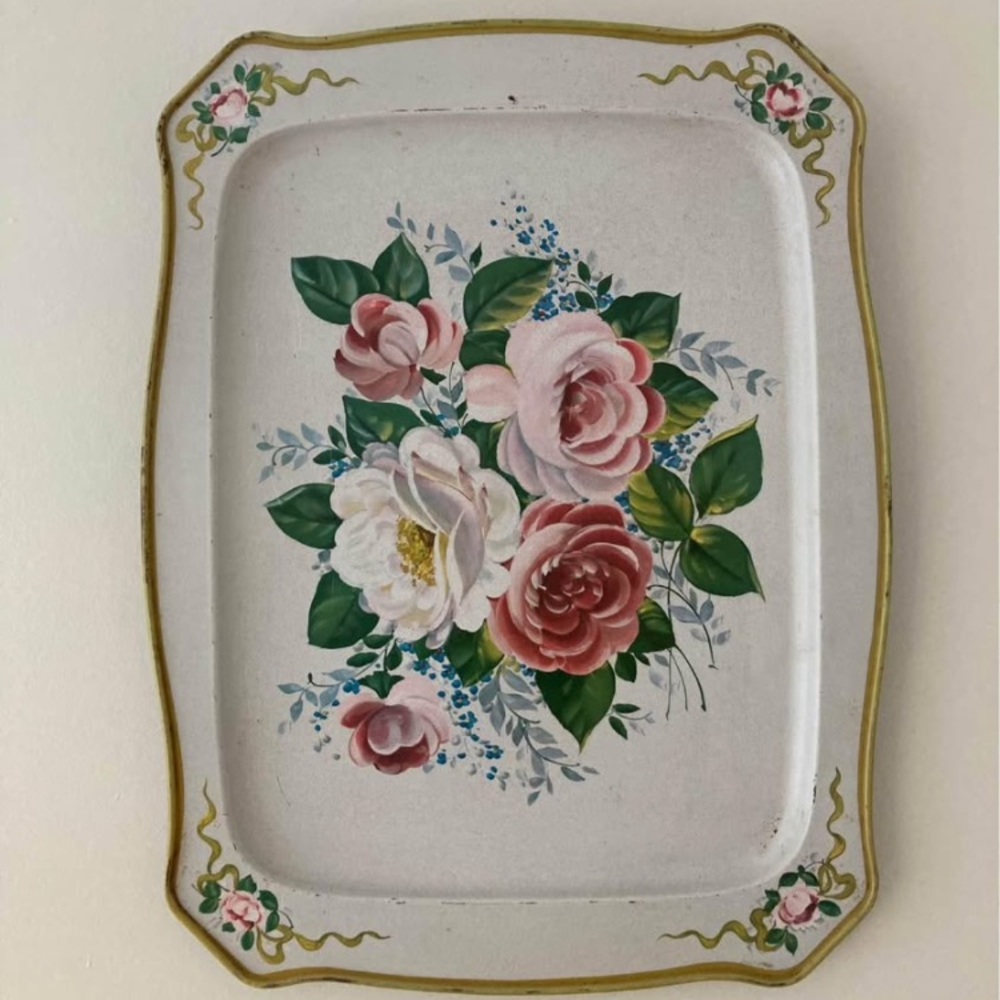 Tole tray